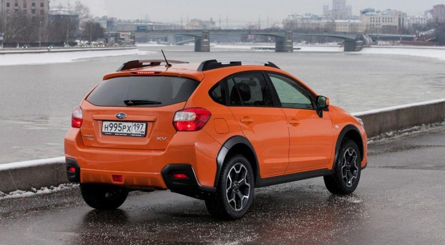  Subaru XV Active Edition 2015 года  (фото 2 из 10)
